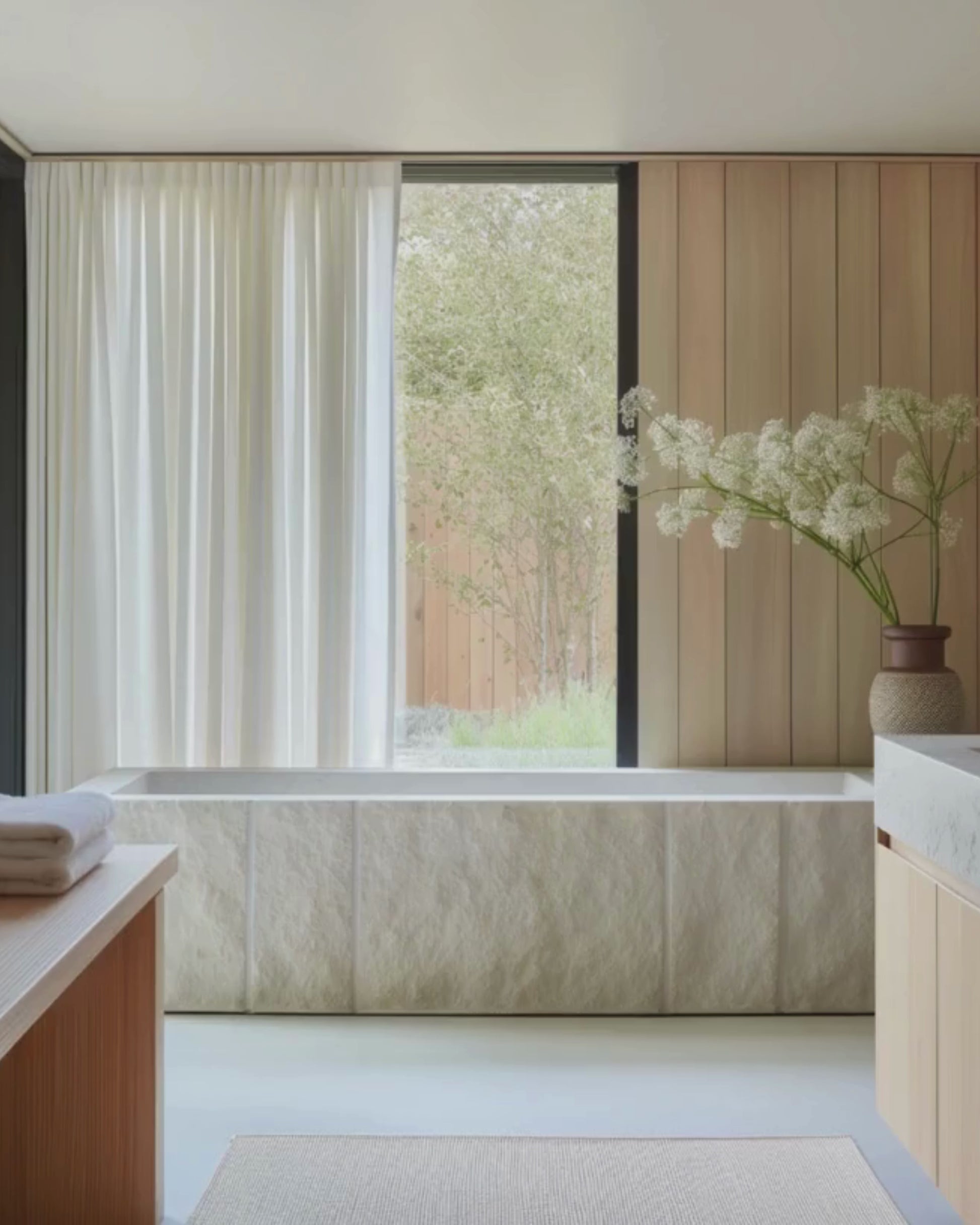 Organic Modern interior stock image featuring natural textures, warm neutral tones, and sculptural minimalist design—crafted for luxury interior designers and creative brands.